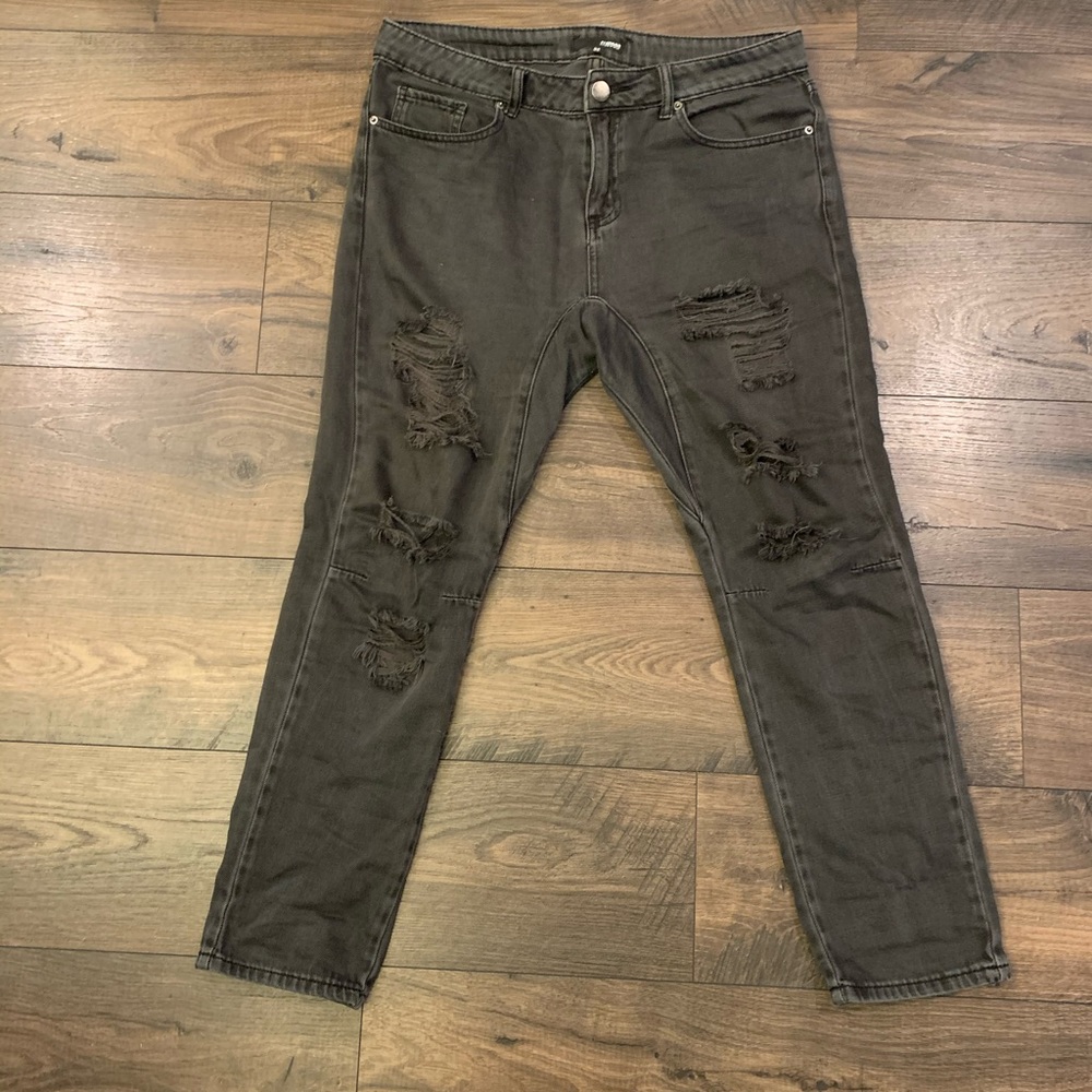 COPY - Black (faded) Elwood jeans (drop crotch)